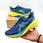 Asics Novablast 4 - Blue/Yellow