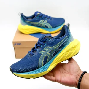 Asics Novablast 4 - Blue/Yellow