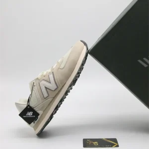 New Balance 574 - Sea Salt/White