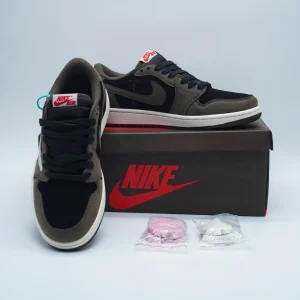 Air Jordan 1 Low x Travis Scott "Mocha"