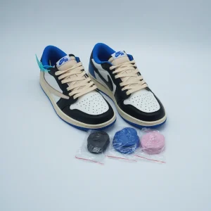 Air Jordan 1 Retro Low OG “Obsidian / University Blue"