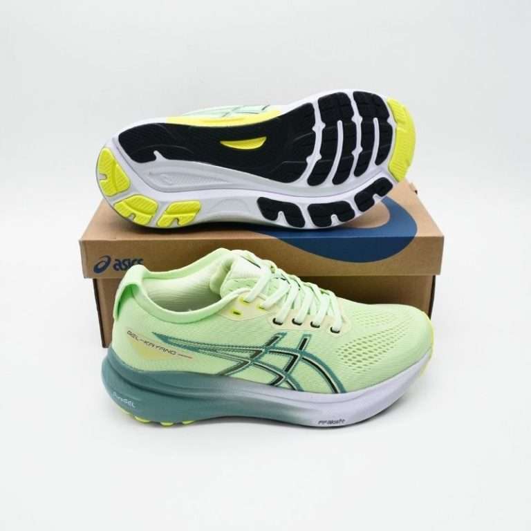 The ASICS Gel-Kayano 31 is a premium running shoe designed for runners who demand superior comfort, stability, and cushioning across every mile. Engineered with an advanced blend of innovation and iconic ASICS technologies, this model delivers an exceptional balance between support and responsiveness. It is built for daily training, long-distance runs, and marathon preparation, making it a versatile choice for both new and seasoned runners.